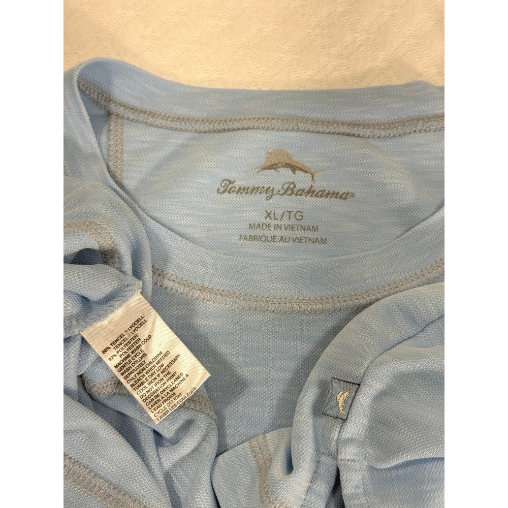 Tommy Bahama T-Shirt Mens XL Light Blue Slub Knit Tencel Blend BreathableEUC